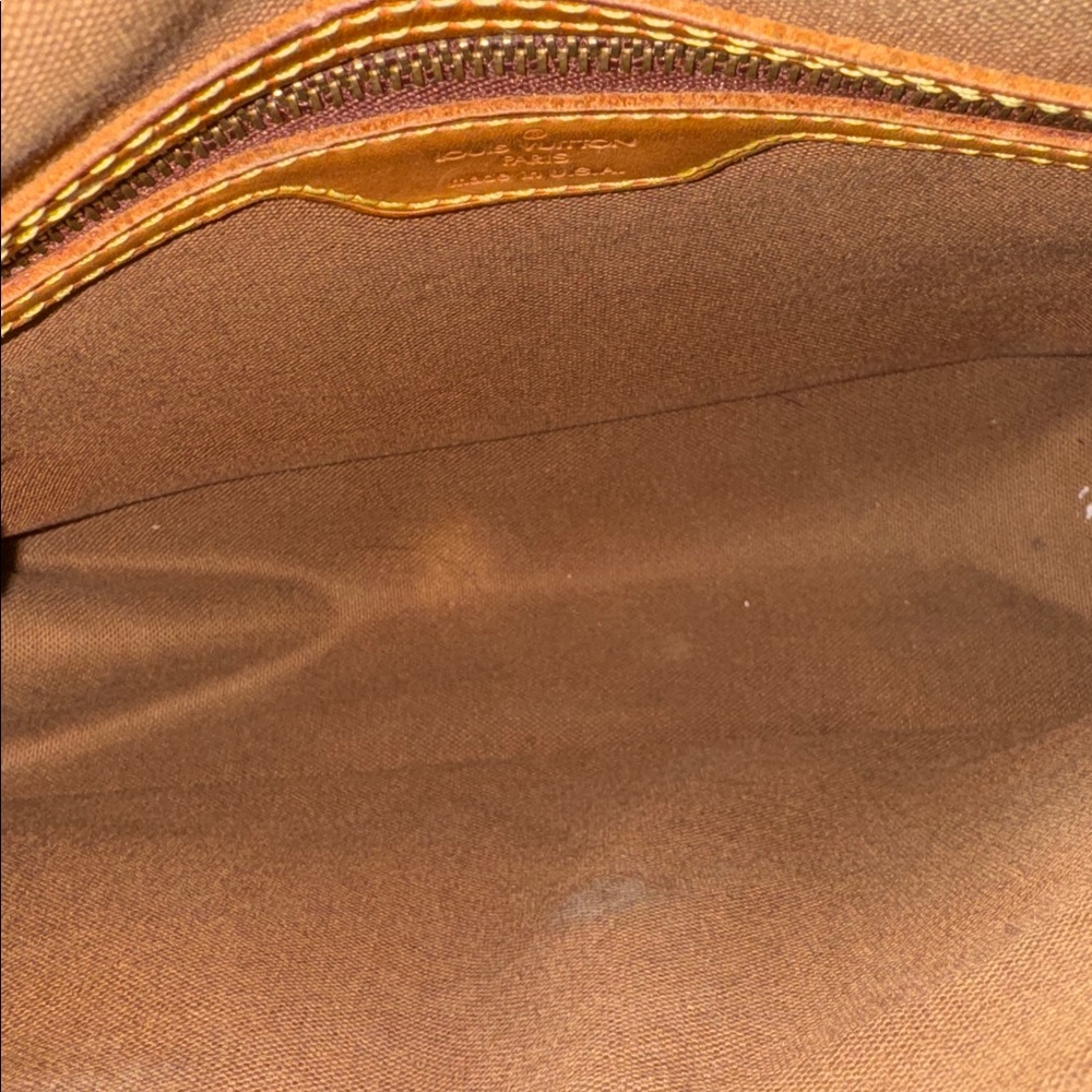Louis Vuitton Monogram Canvas Mini Looping bag - Picture 5 of 8